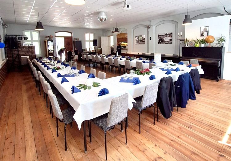 saal-min